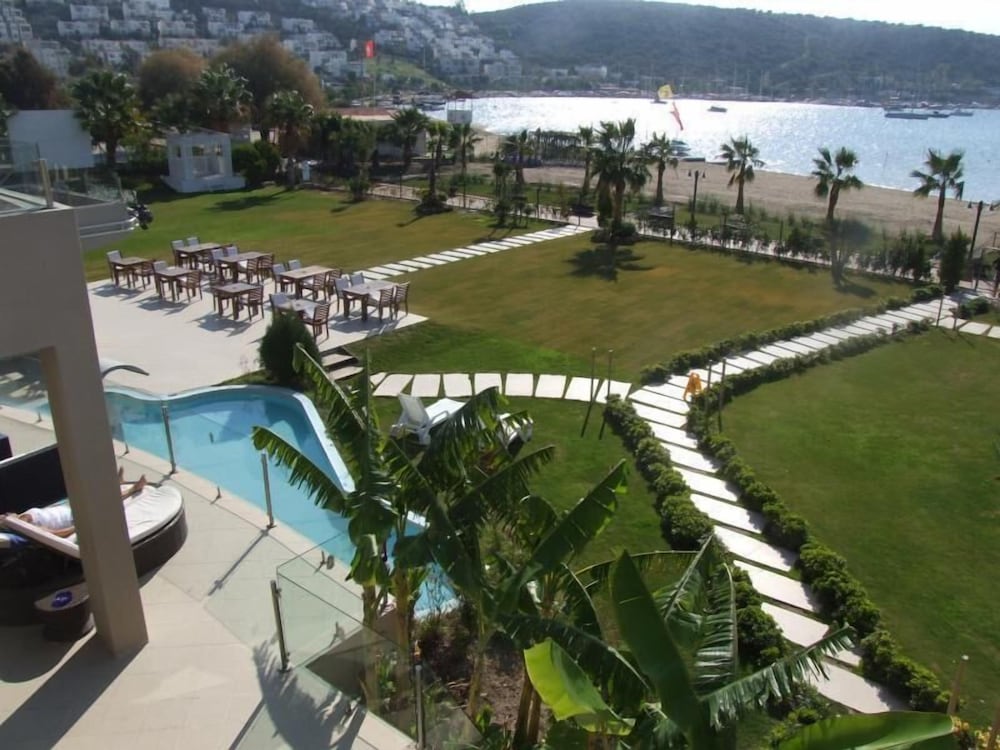 Hotel Ambrosia