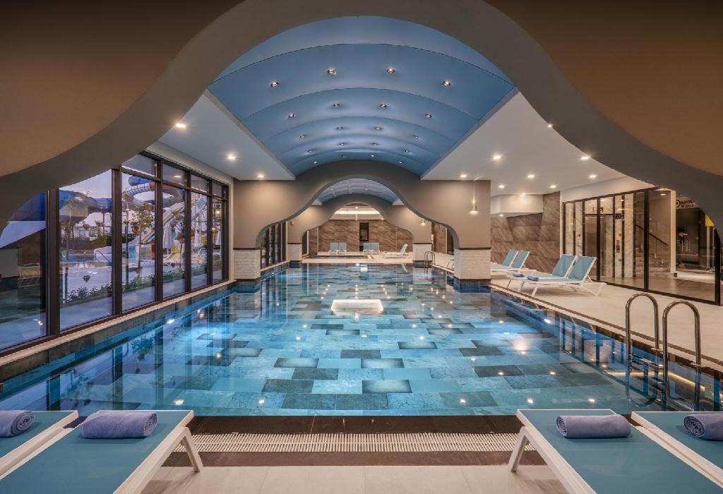 Diamond De Luxe Hotel & Spa