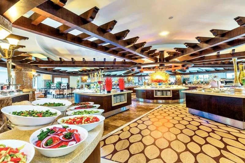 Royal Wings Hotel
