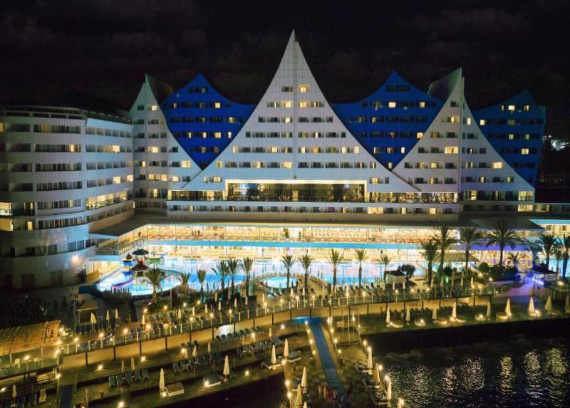 Orange County Resort Alanja Hotel