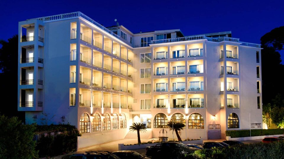 Royal Grand