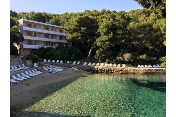 Hotelsko naselje Sirena Bus