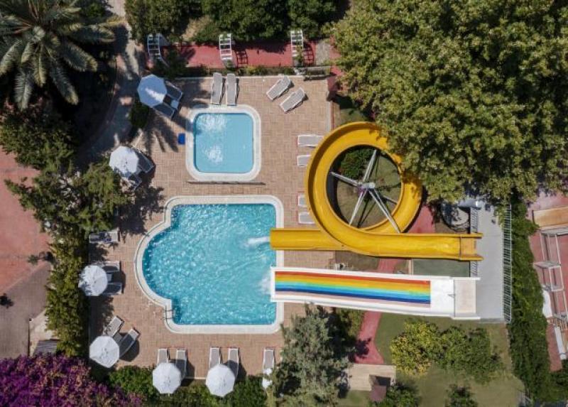 Club Dizalya Hotel