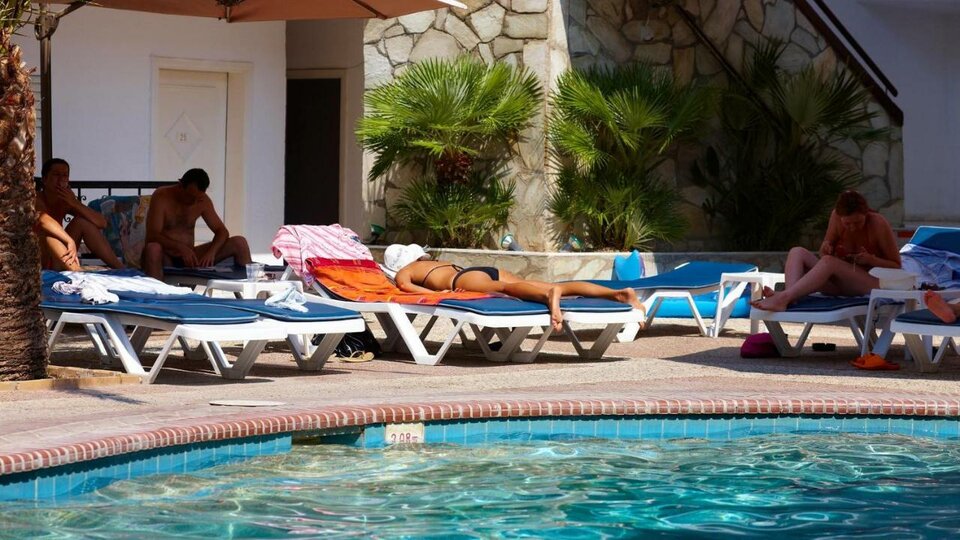 Hotel Hanioti Grand Victoria