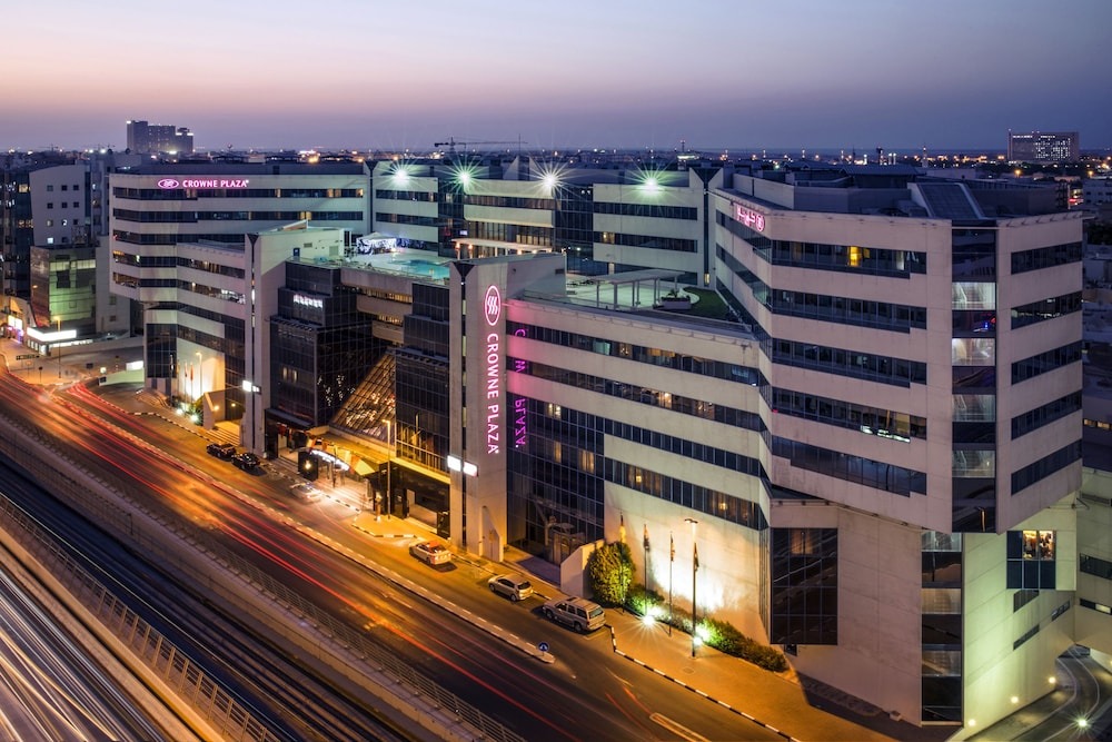 Crowne Plaza Dubai Deira