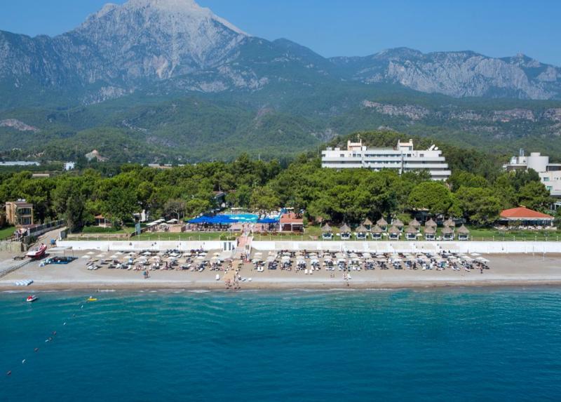 Fun & Sun Family Club Saphire Hotel