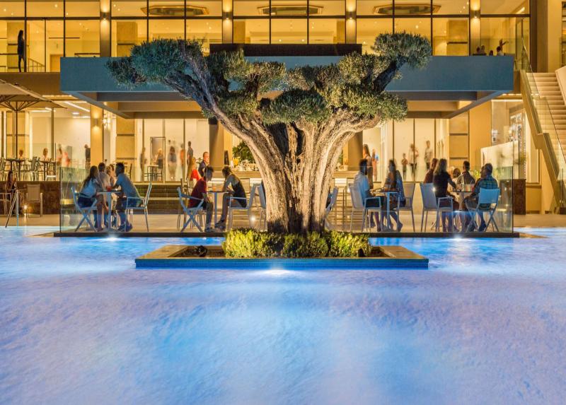 Amada Colossos Resort Hotel