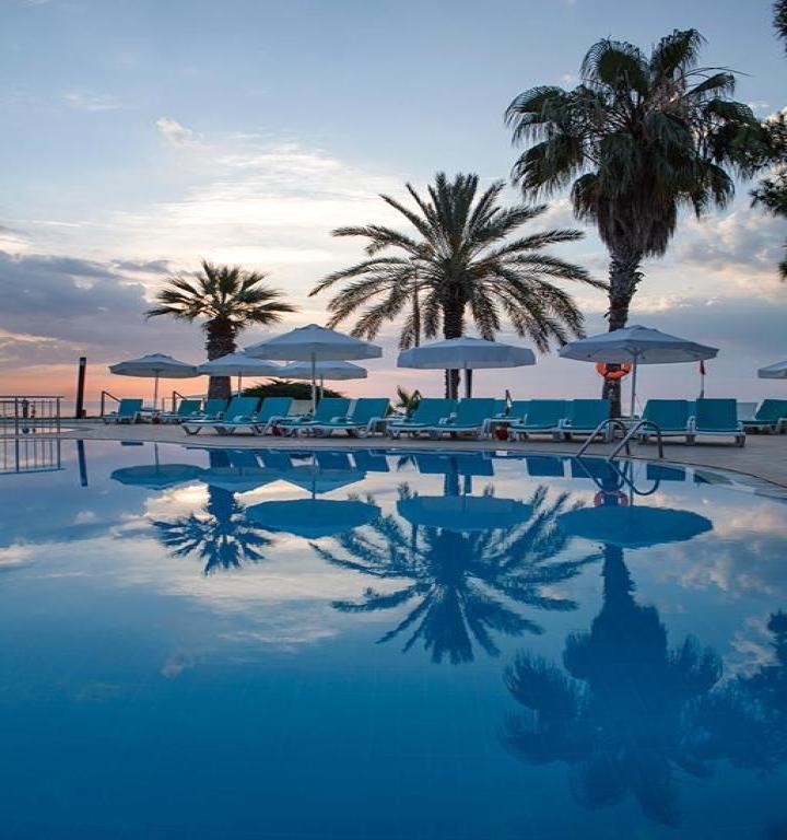 Grand Ring Hotel
