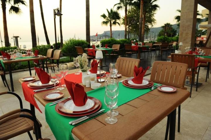 Fame Residence Kemer & Spa Hotel