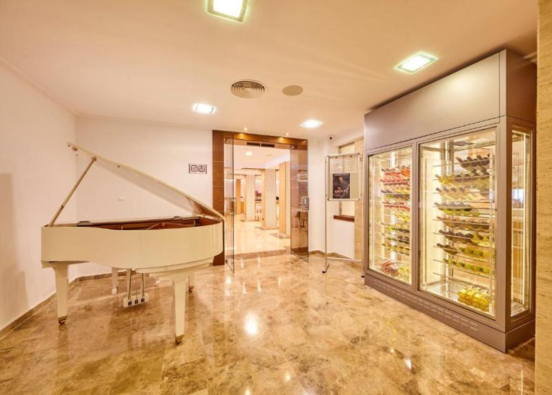 Mediterranean Bay Adult Only Hotel