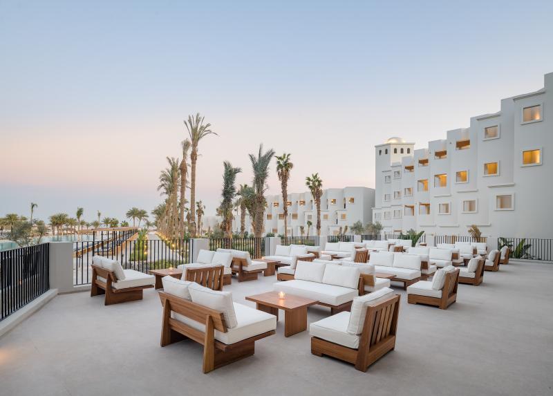 Serry Beach Resort Hotel
