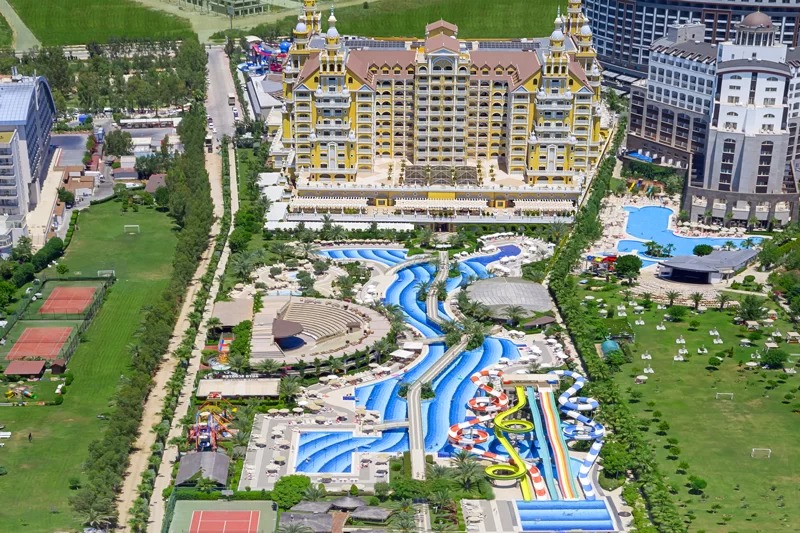Royal Holiday Palace Hotel