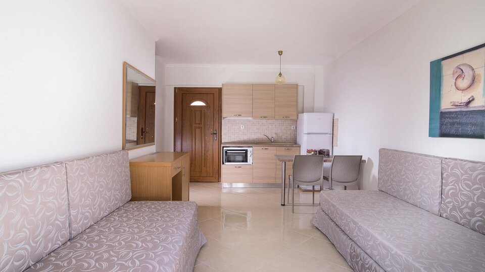 Apanemia Apartments