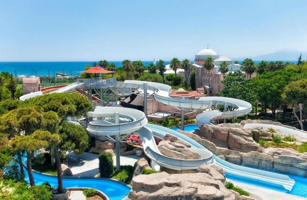 Topkapi Palace Swandor Hotel