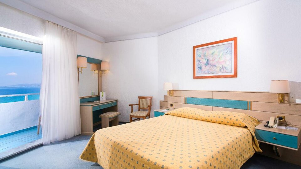 Hotel Pallini Beach