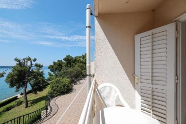 Hotel Val (ex Jadran)