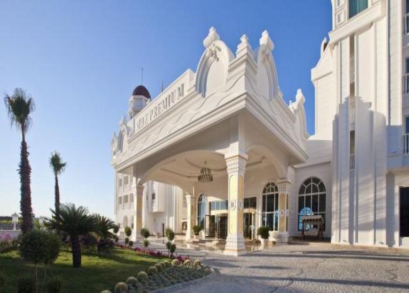 Side Premium Hotel