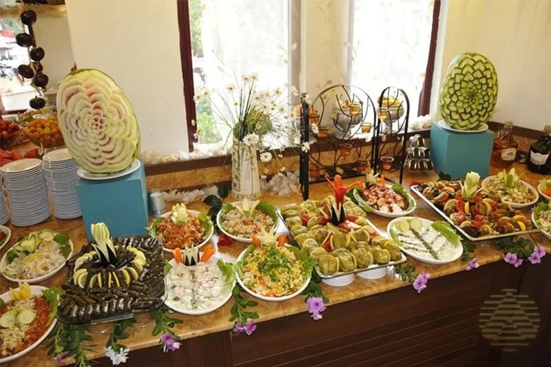 Azak Hotel