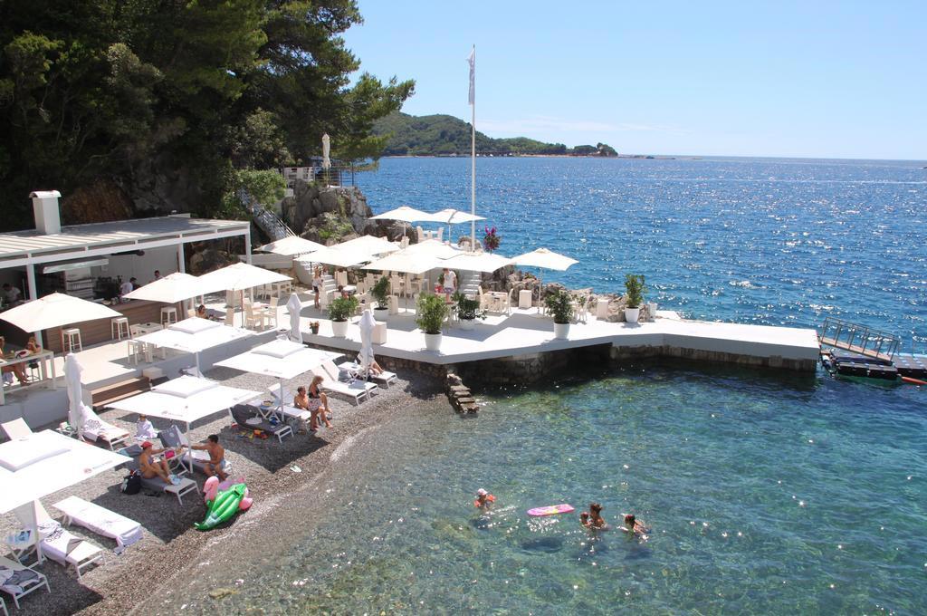Dukley Hotel and Resorts