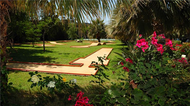Acacia Resort