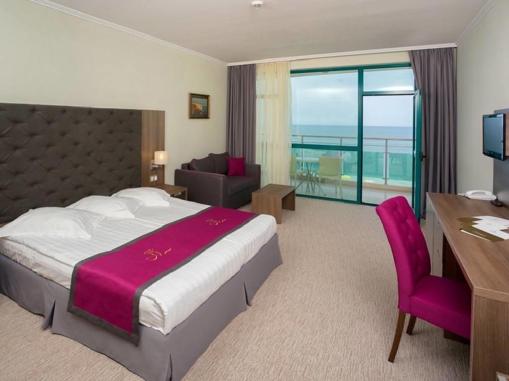 Marina Grand Beach Hotel
