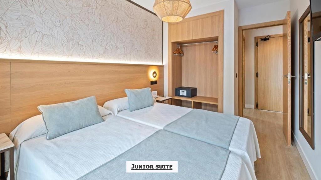 Hotel Puente Real