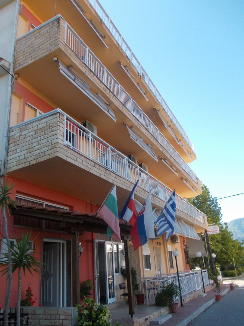 Studija i Apartmani Delfin