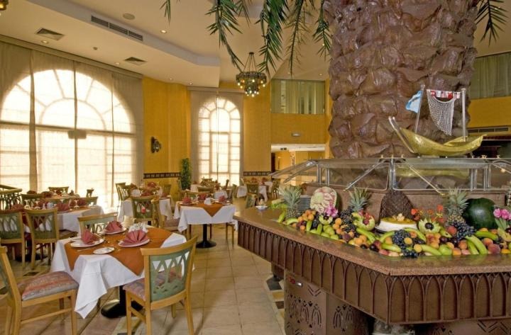 Hotel Dreams Vacation