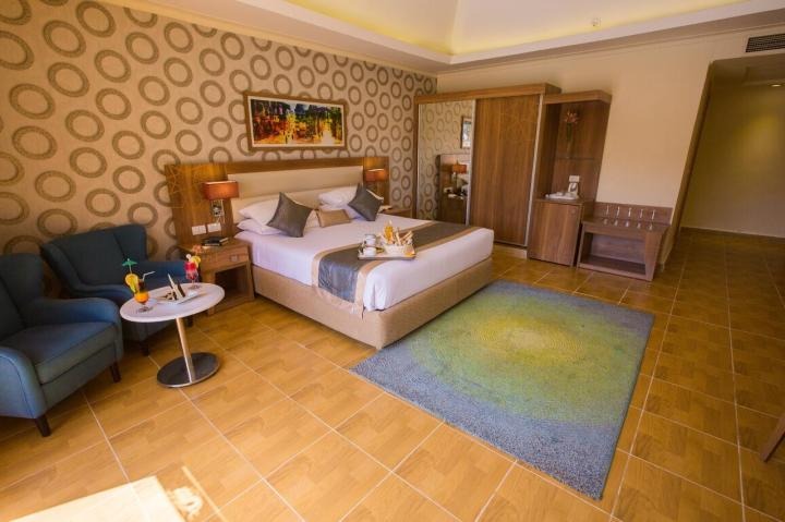 Hotel Albatros Aqua Blue Resort