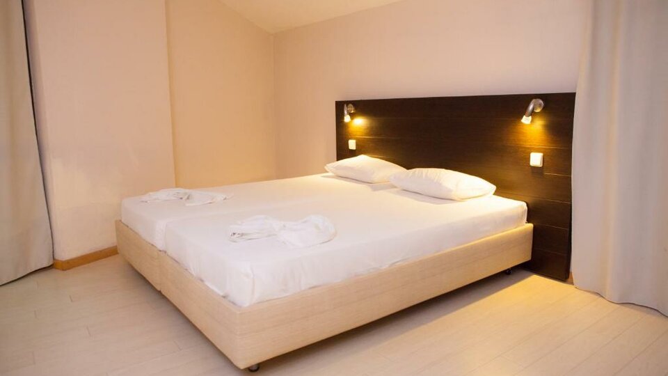 Hotel Greek Pride Aithrion