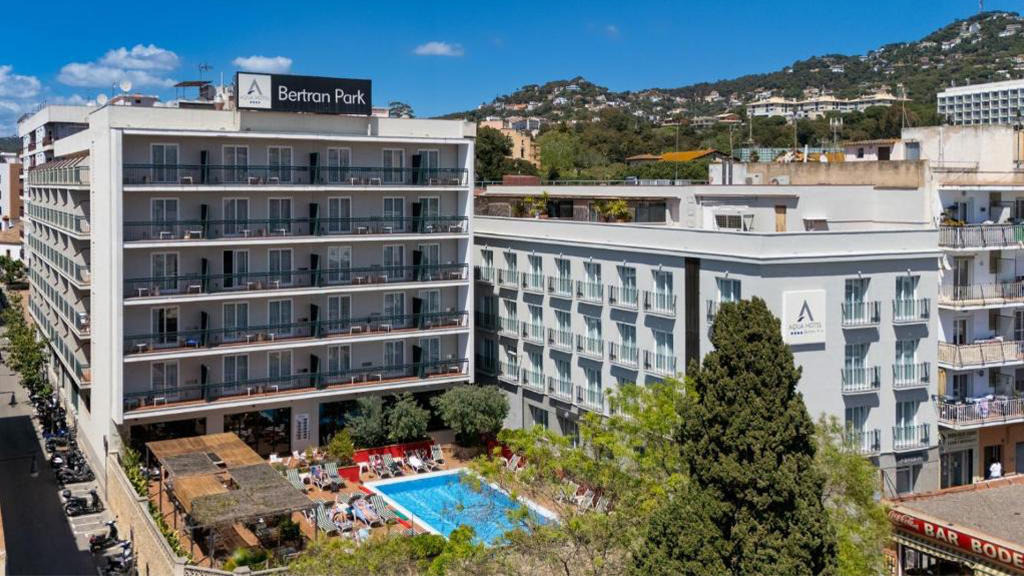 Aqua Hotel Bertran