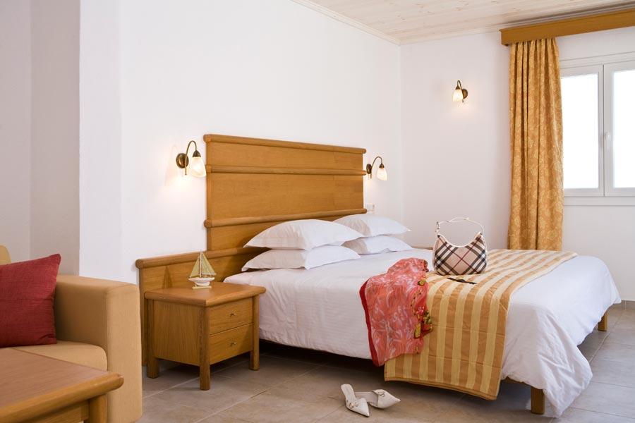 Yiannaki Hotel