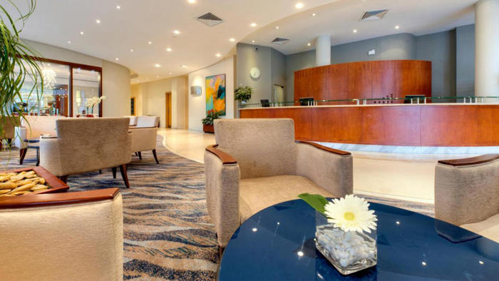 Hotel Verdi St Georges Bay Marina
