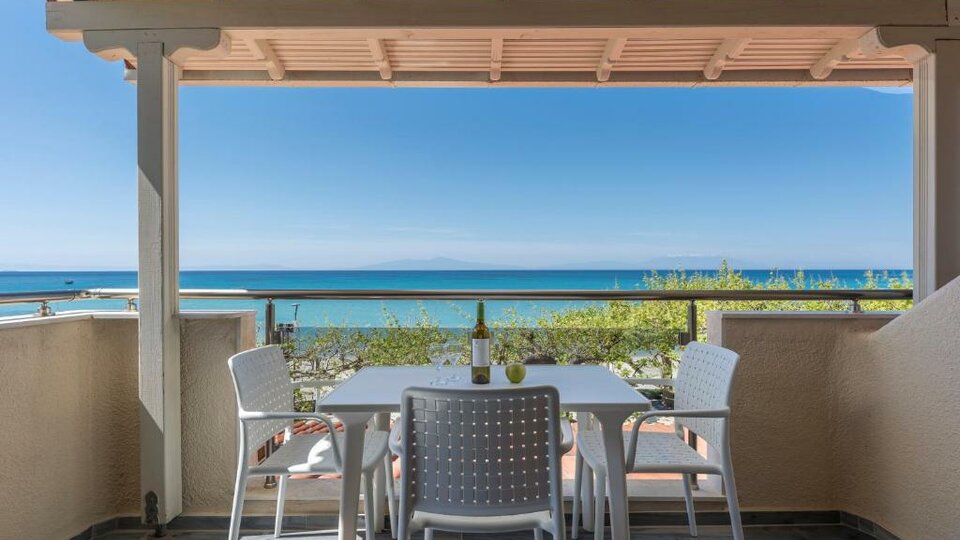 Alkioni by the Sea