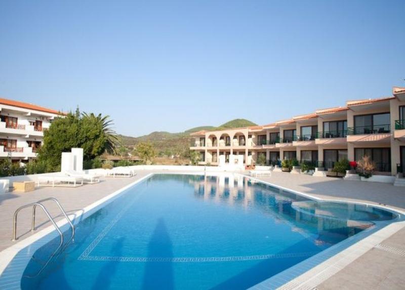 Toroni Blue Sea Hotel