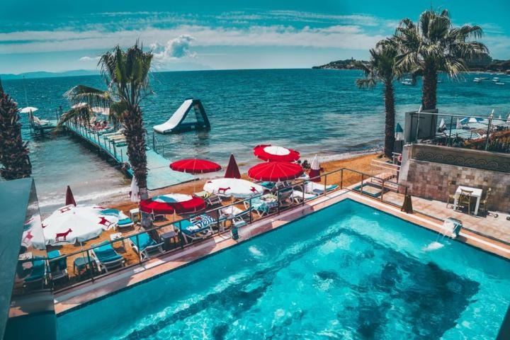 Grand Sahins Hotel
