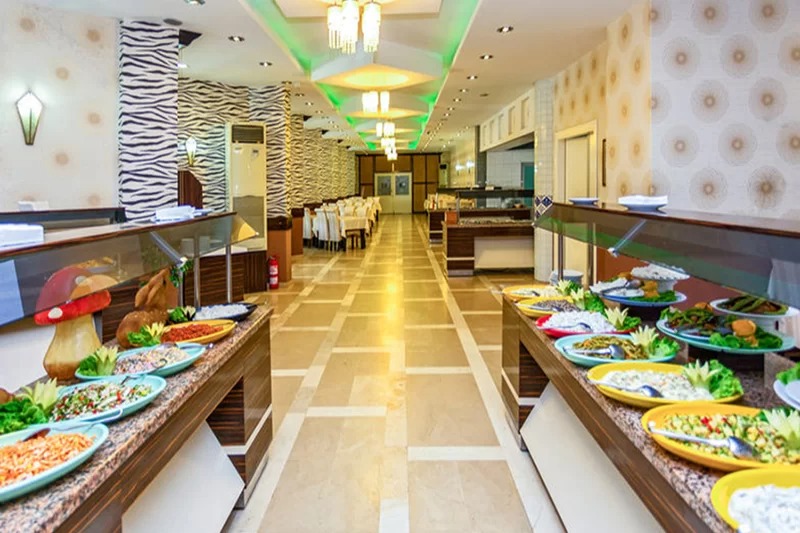 Monte Carlo Hotel
