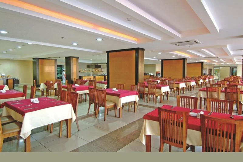 NoxInn Deluxe Hotel