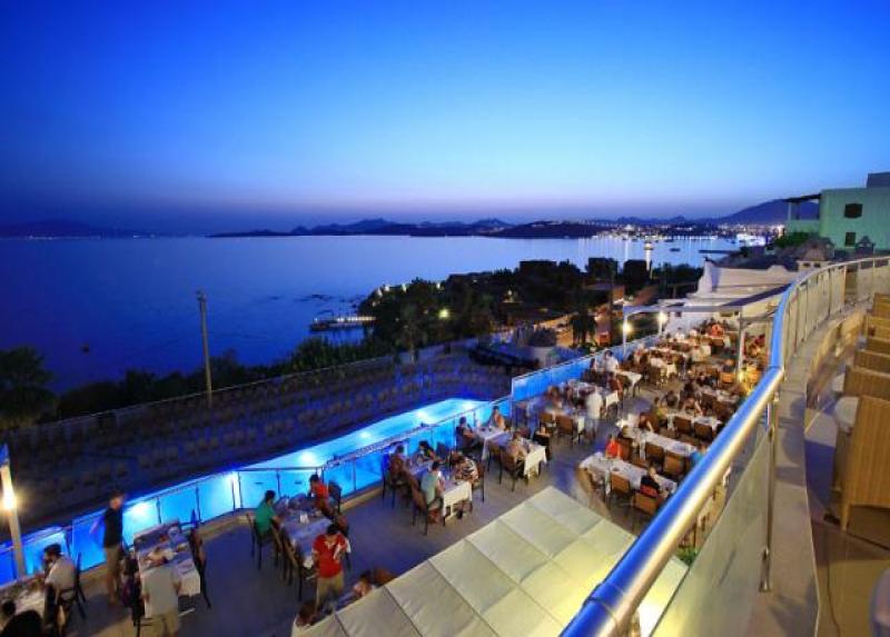 Forever Club Hotel
