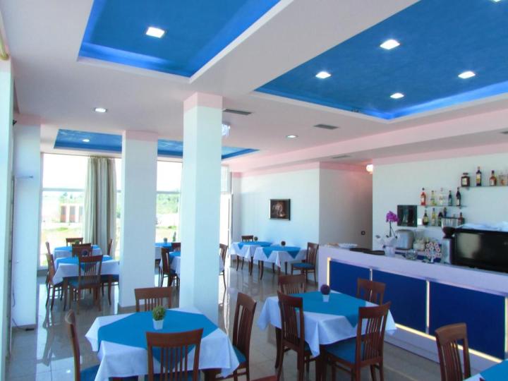 Hotel Blue Paradise