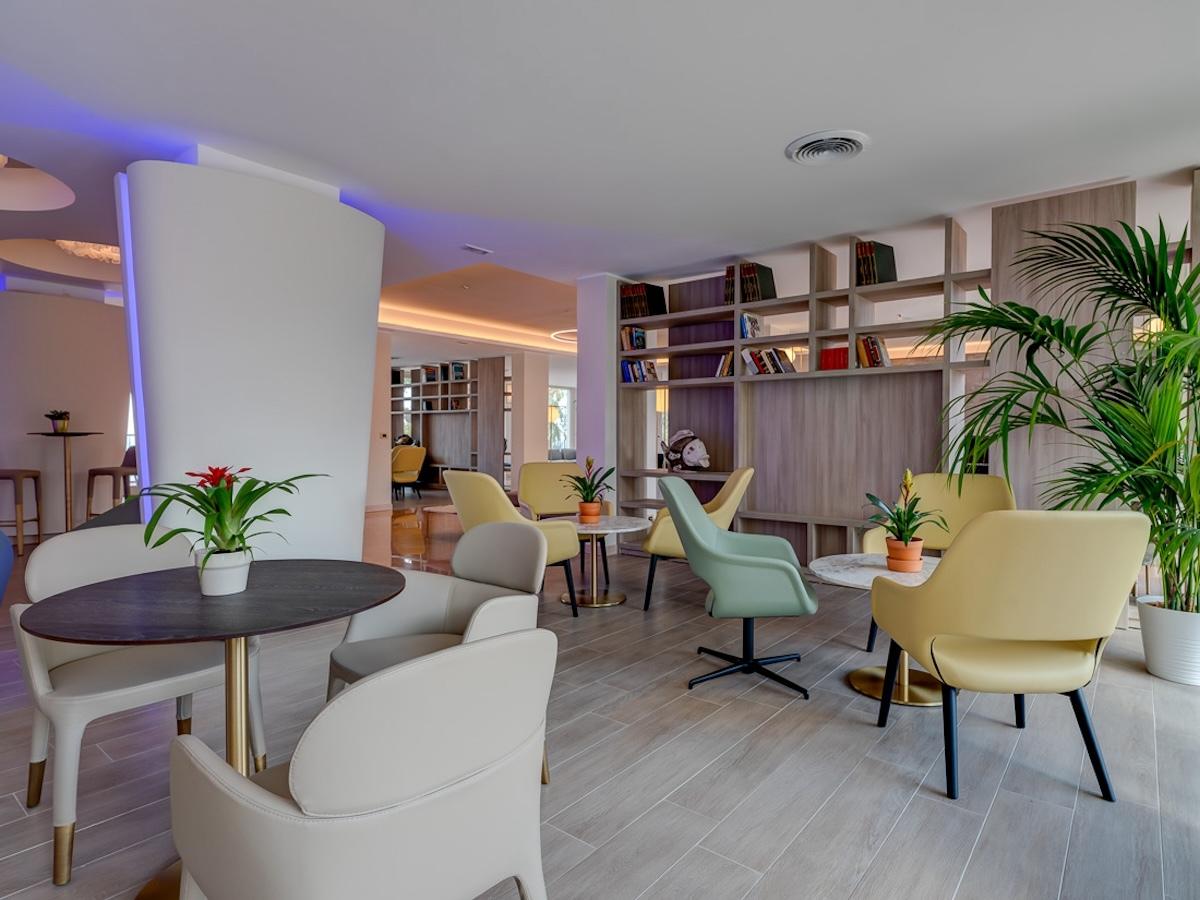 Hotel Antares