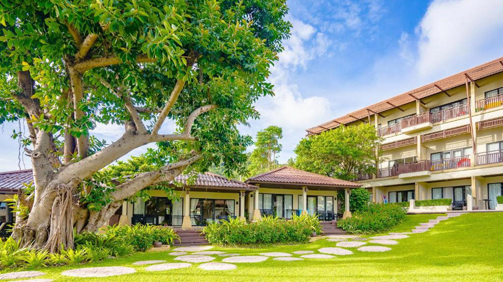 Impiana Beachfront Resort Chaewen Noi