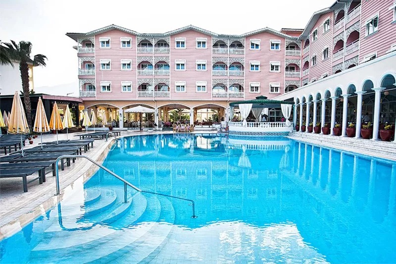Pasha’s Princess Hotel