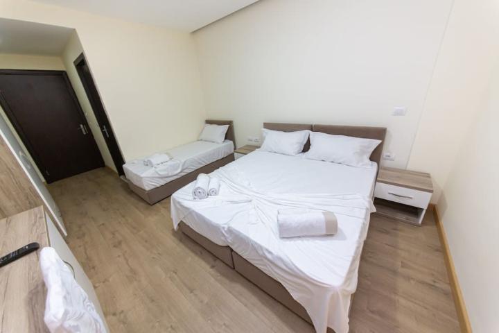 Hotel Esal