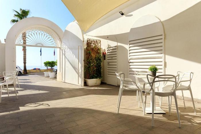 Hotel Albatros Beach
