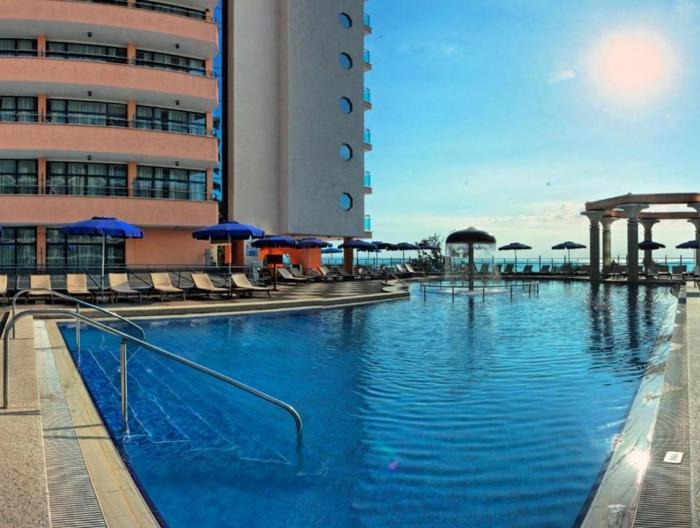 Astera Hotel & Spa