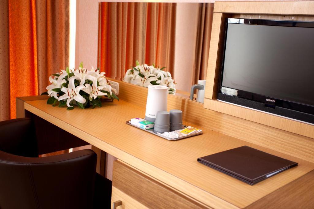 Remi Hotel