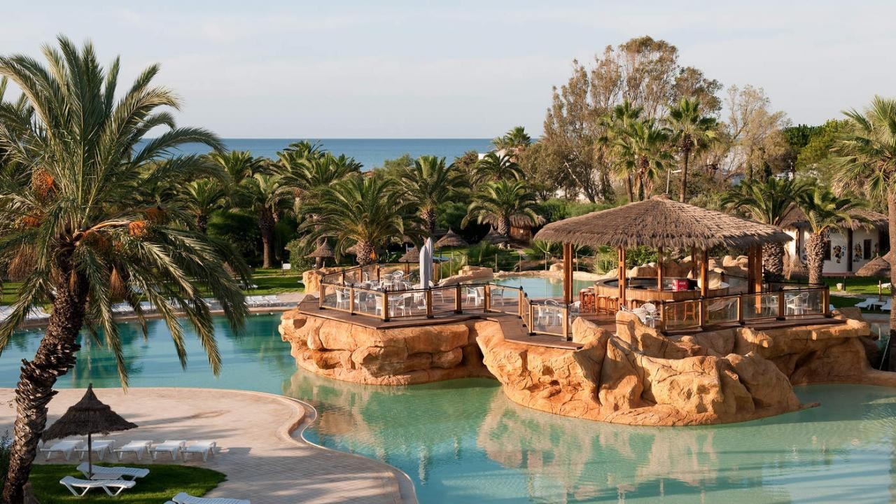 Sentido Phenicia Hotel