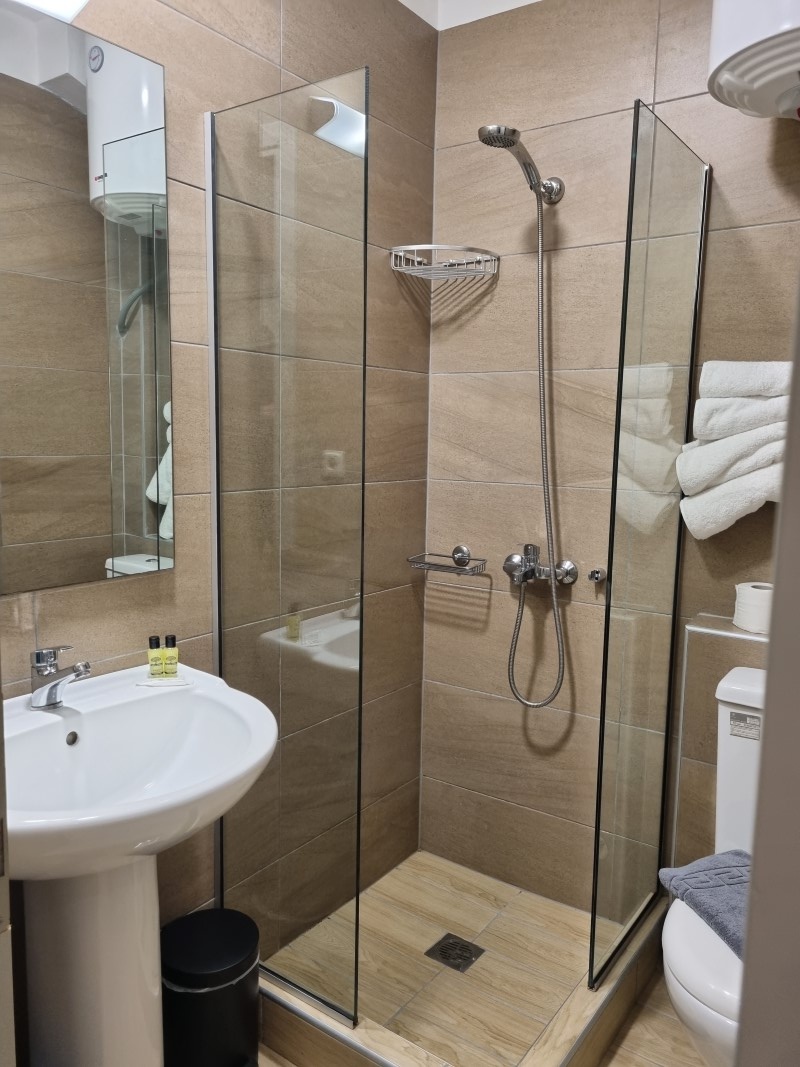 Aqua Suites 2