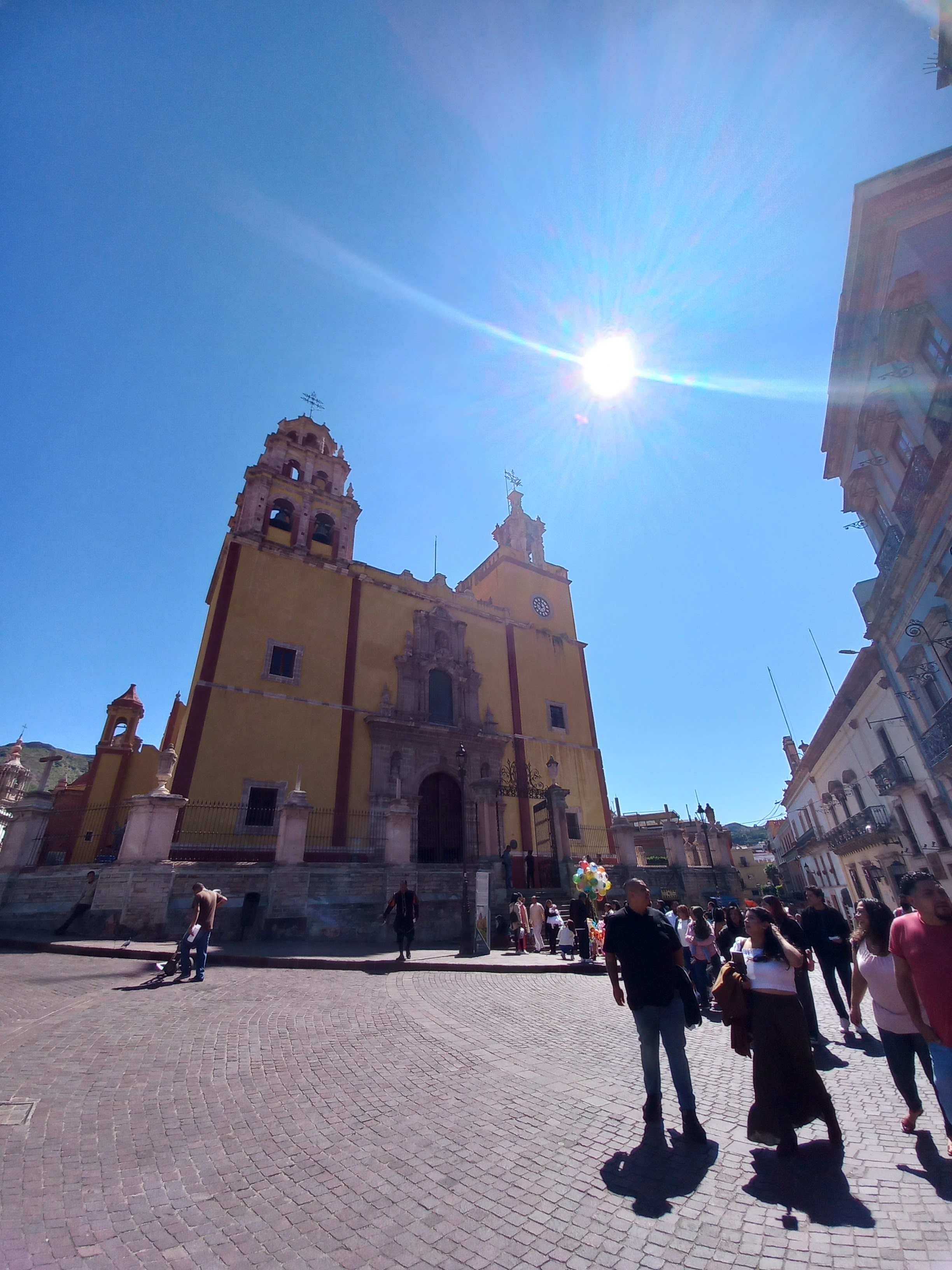 How to get to Guanajuato from Leon Airport (BJX)